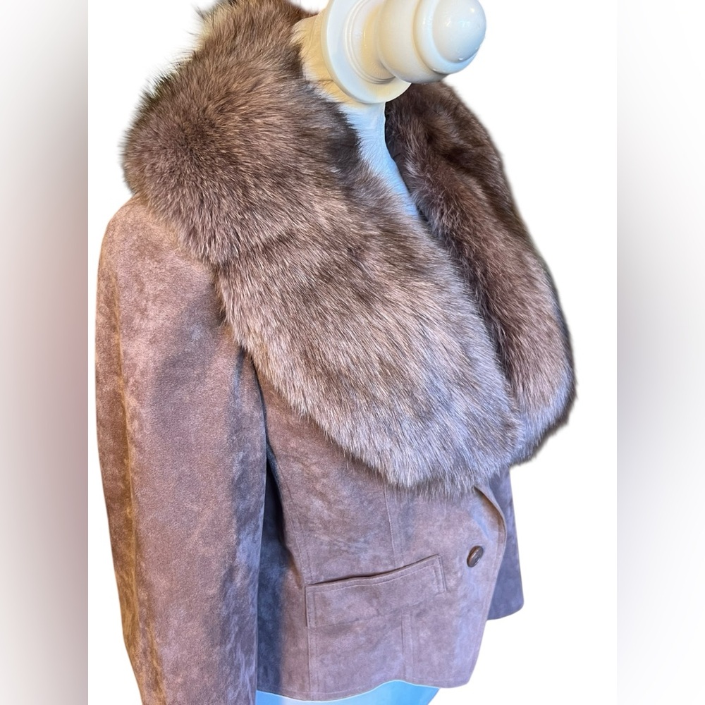 Saks Fifth Avenue Taupe Suede Blazer with Fur Collar - Picture 2 of 13